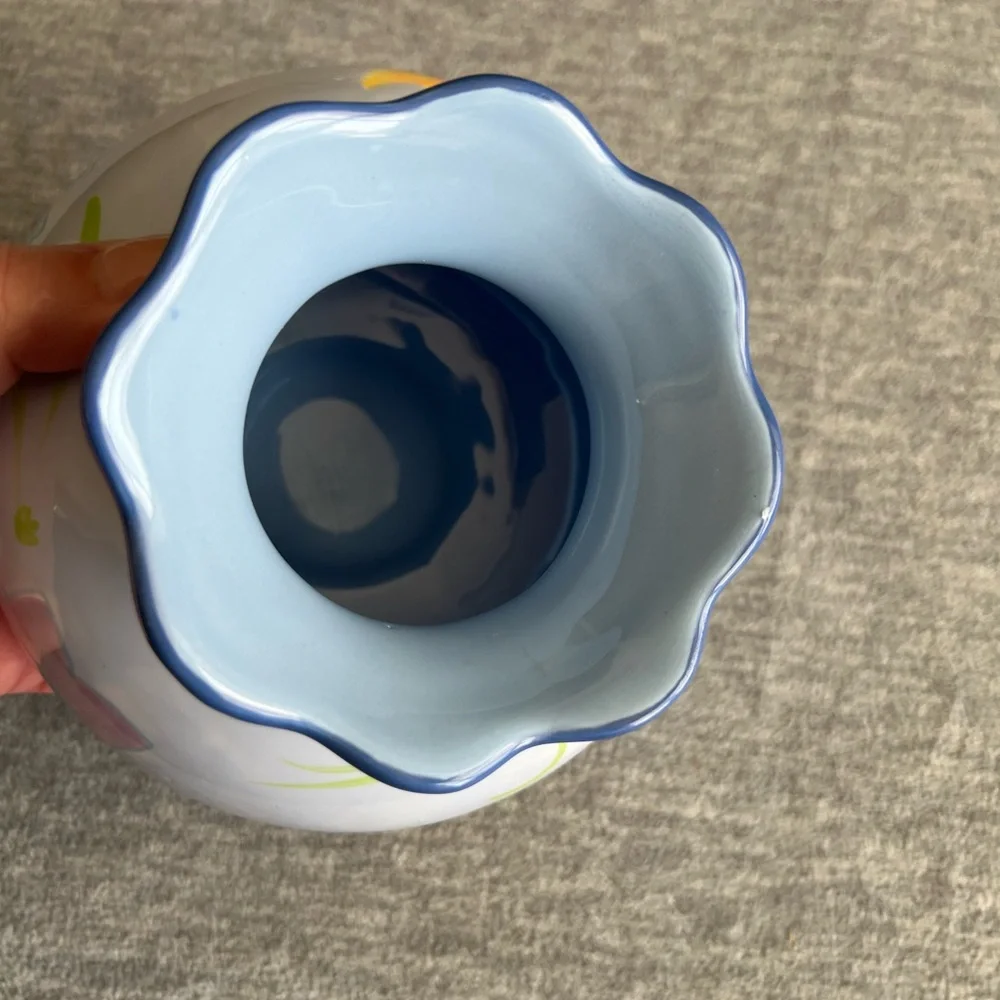 Kimberly Hodges Hallmark Floral Ceramic Vase with Blue‎ and Green Accents Spring